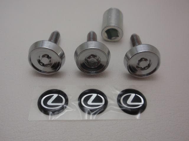 封印簡単　レクサス純正ナンバーフレーム + 純正ロックボルト　前後セット 　新品