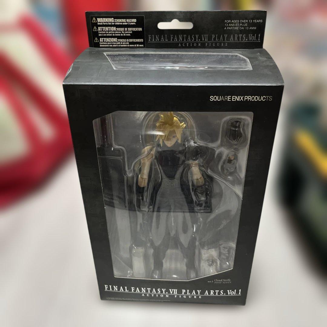 ファイナルファンタジー　FF プレイアーツ クラウド　ヴィンセント　シスターレイ