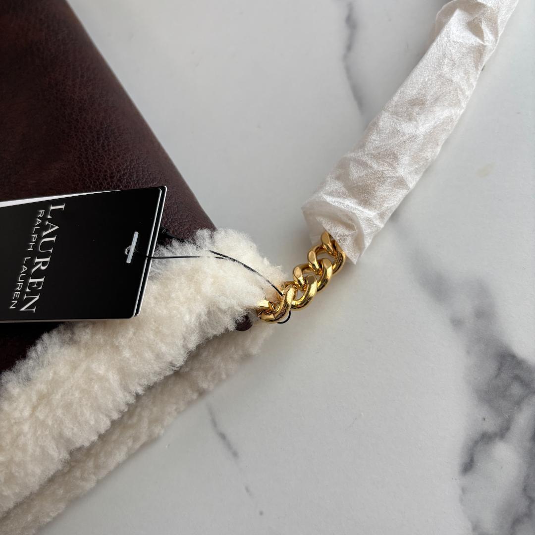 【新品未使用】ローレンラルフローレン　ボア　ショルダーバッグ　本革　チャーム　茶