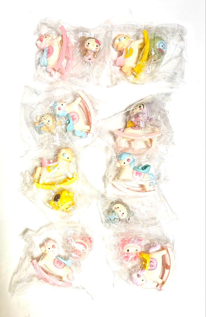 サンリオキャラクター　シークレットマスコット　木馬　全8種 リーメント　サンリオ