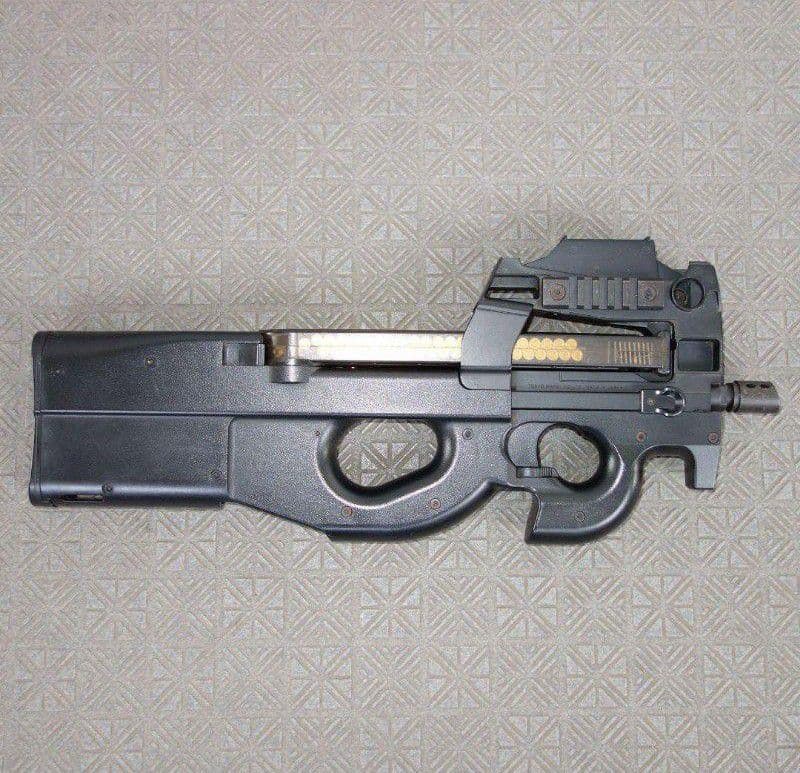 東京マルイ P90 電動ガン【訳あり】 エアガン トイガン P-90