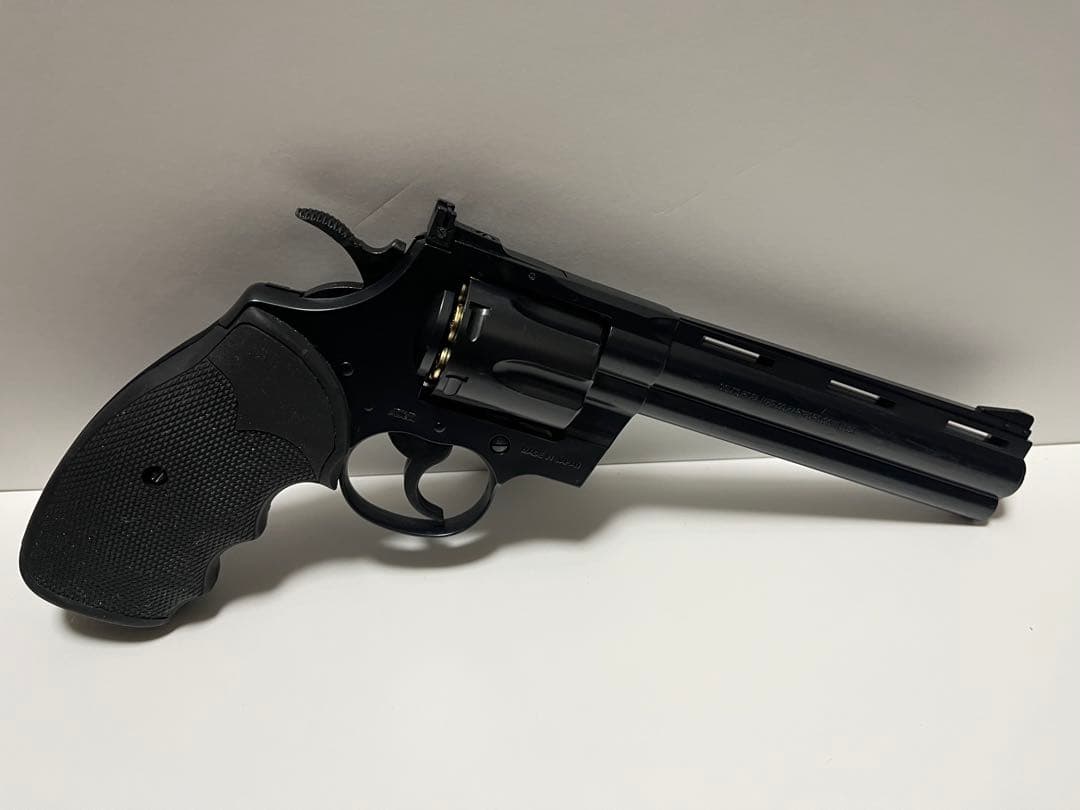 リボルバー モデルガン　PYTHON 357 357 MAGNUM CTG