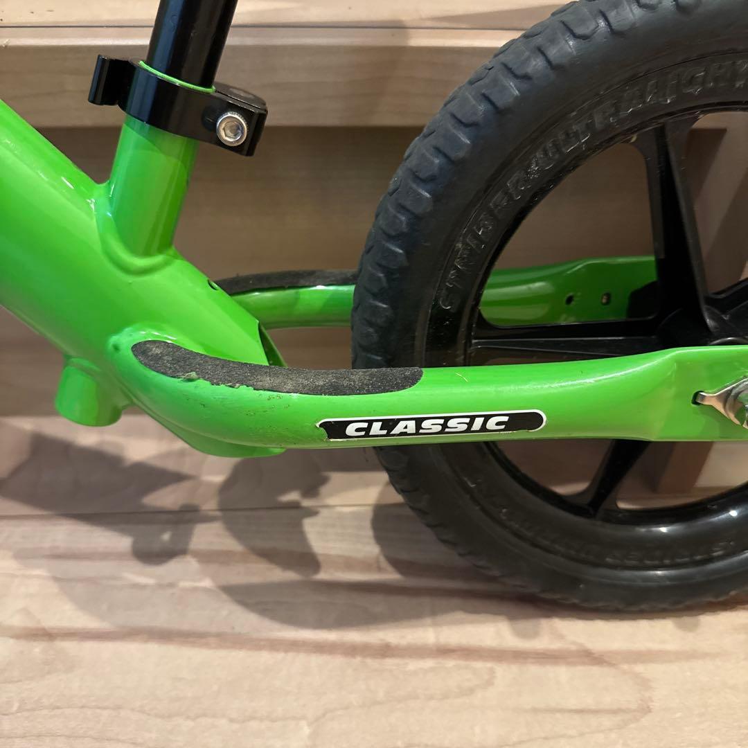 ストライダー　クラシックモデル　グリーン　専用バッグ付き