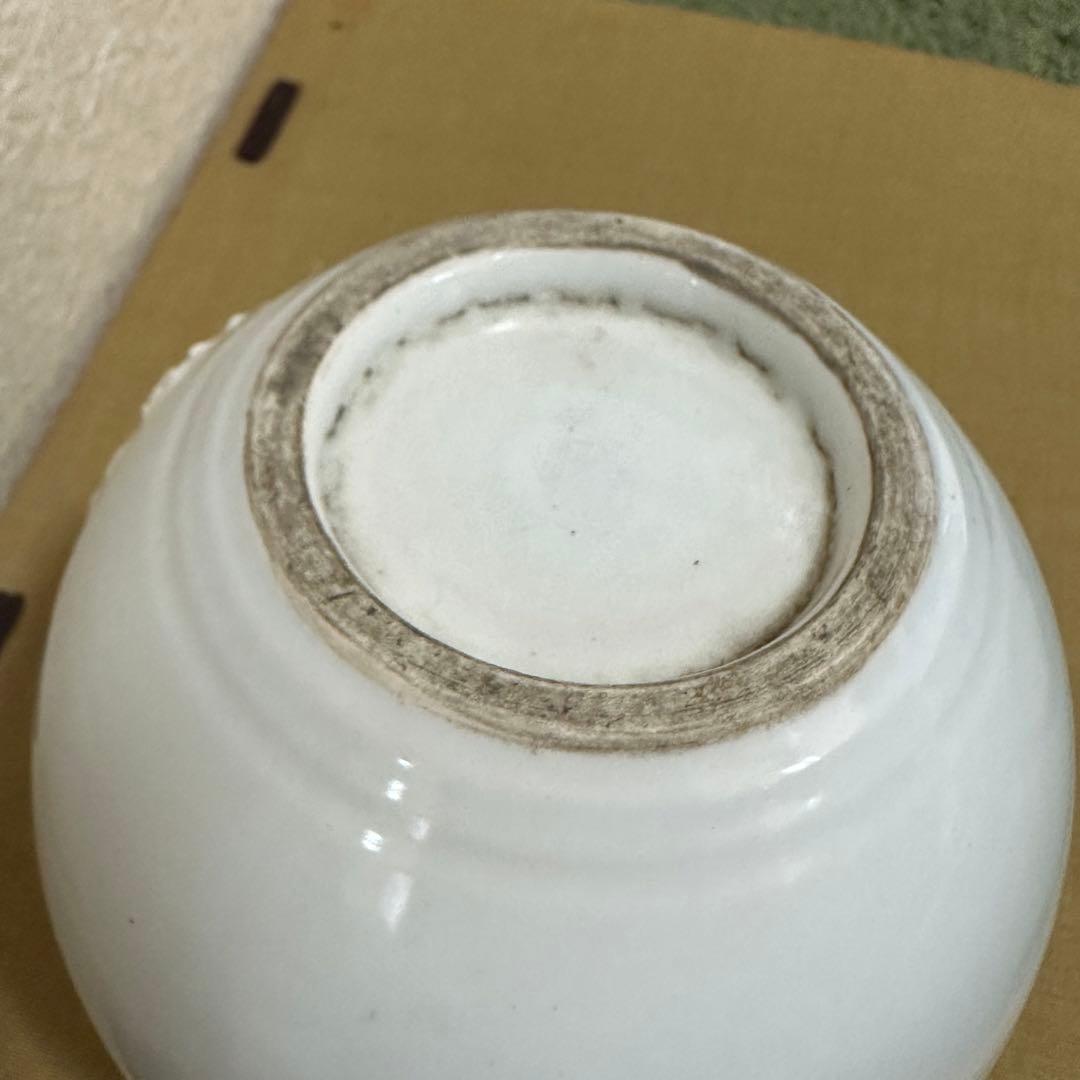 白磁 高麗 徳化窯 伊万里 瀬戸 ◇山水 白い陶器の浮彫り花瓶