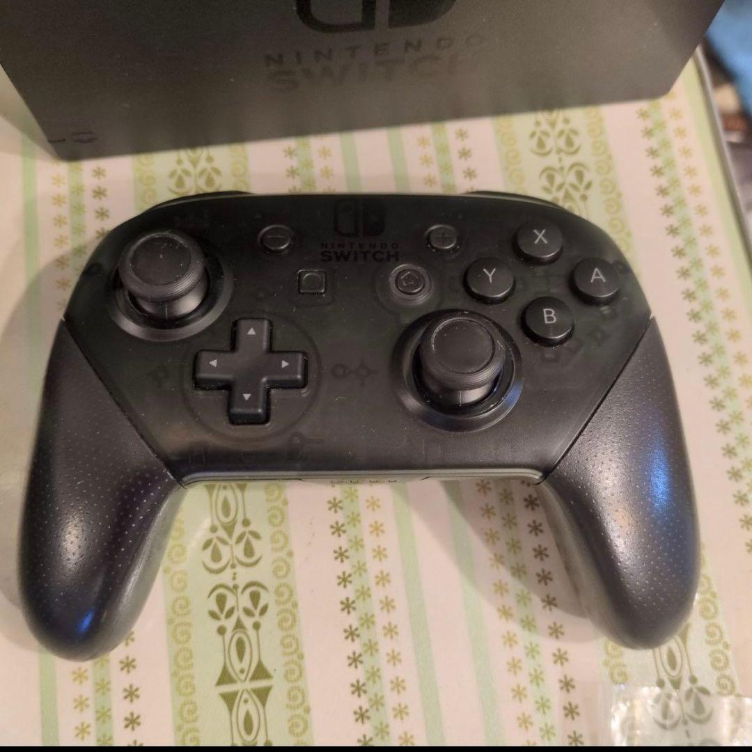 Nintendo Switch 本体 純正コントローラー、箱付き