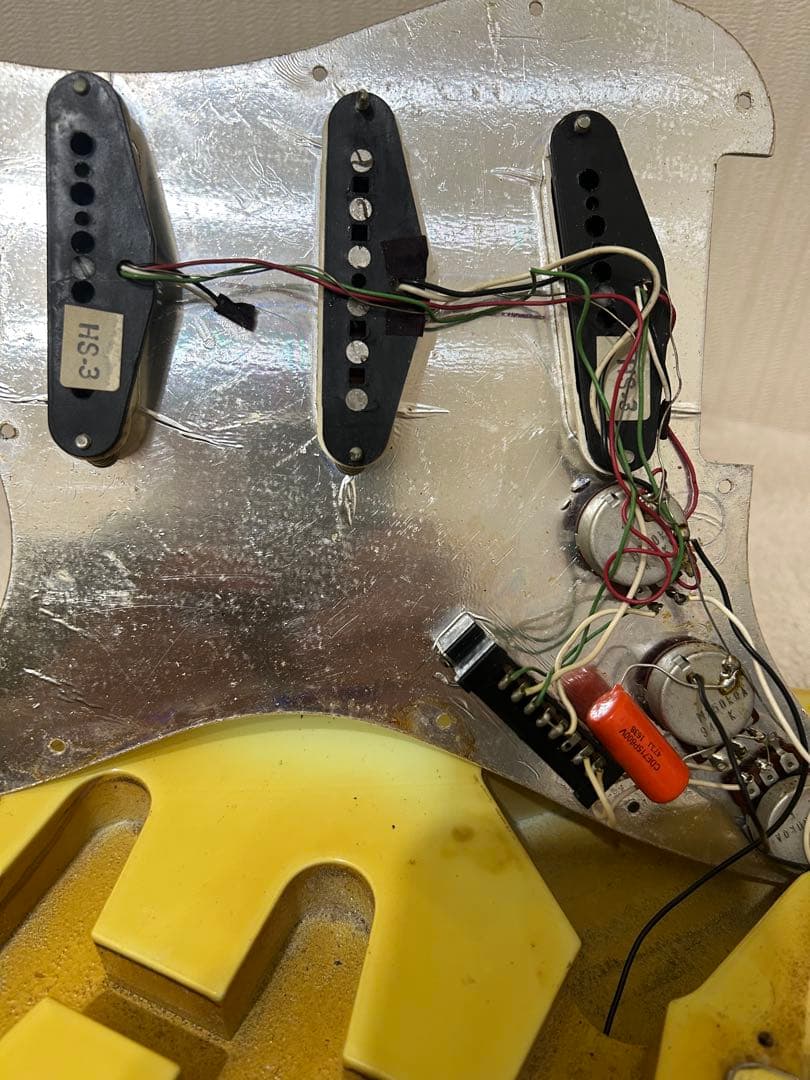 フェンダー ジャパン ST-72 95DM スキャロップ フジゲン Fシリアル