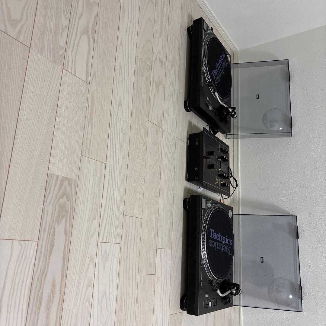 Technics SL-1200 ターンテーブル 2台セット、ミキサー Technics SL-1200 ターンテーブル 2台セット、ミキサー 激安 DJ ターン