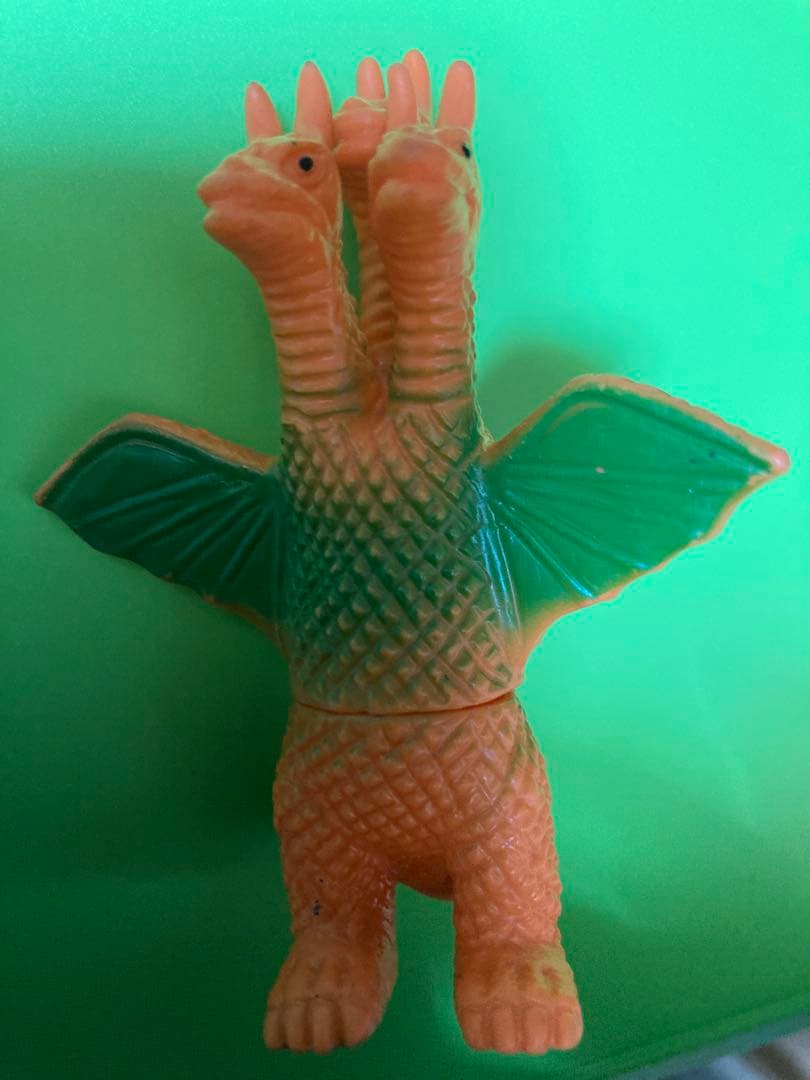 ブルマァク キングギドラ ミニソフビ 当時物 怪獣 ソフビ ゴジラ ウルトラマン ブルマァク キングギドラ ミニソフビ 当時物 怪獣 ソフビ ゴジラ