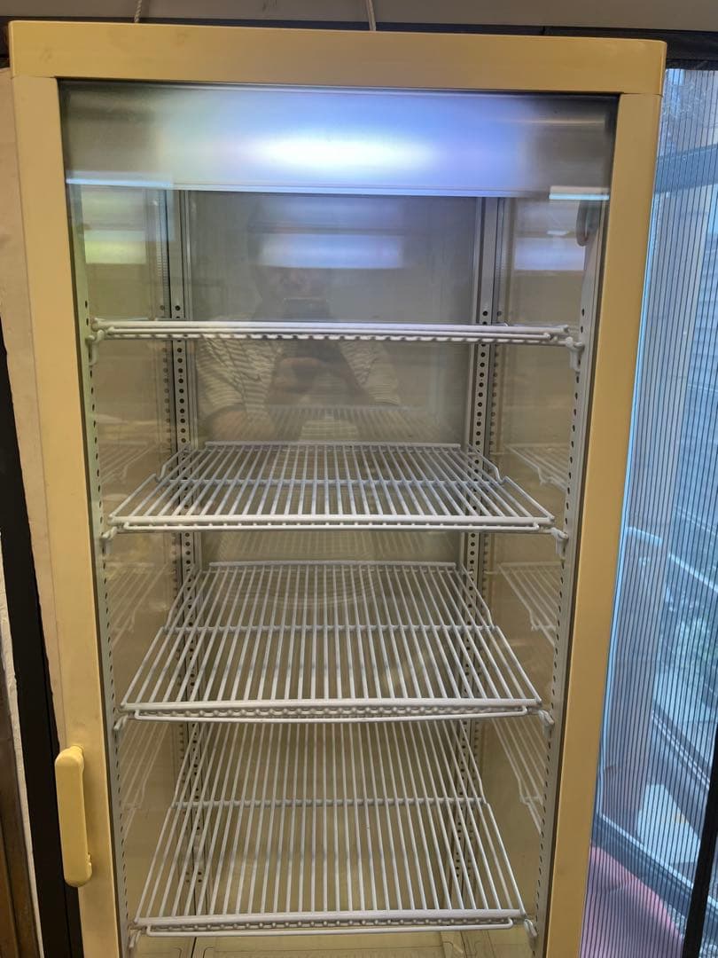 サンヨー　冷蔵ショーケース SSR-280N 送料込み　値段下げました