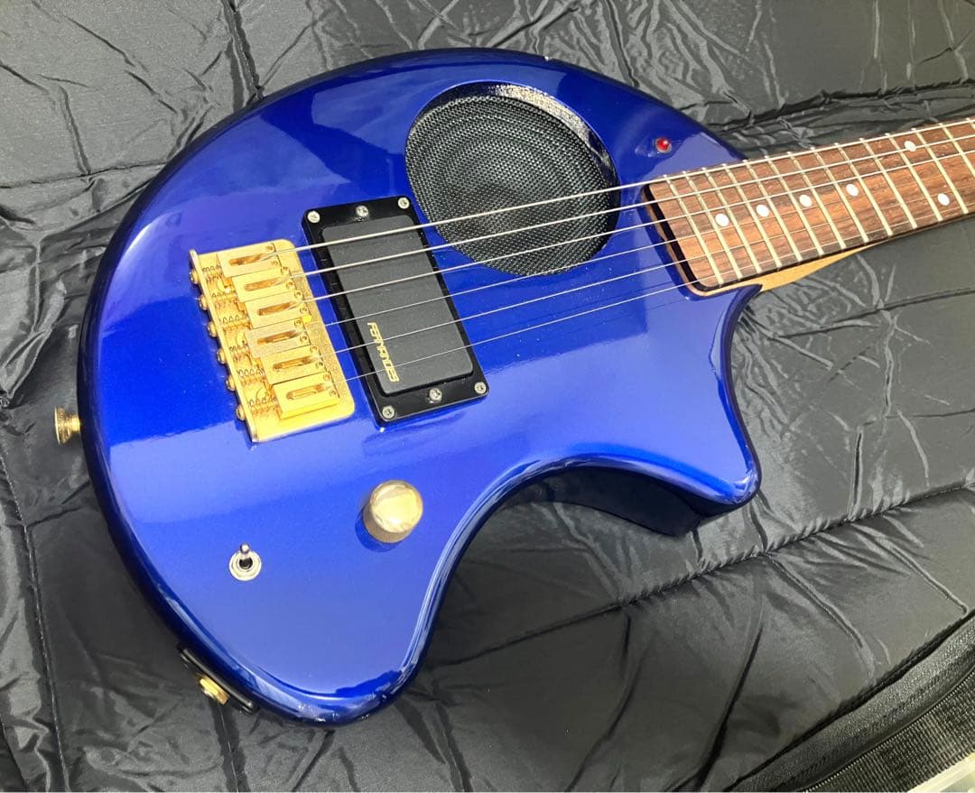 FERNANDES ZO-3 パステルグリーン 専用ソフトケース付き 楽器・機材
