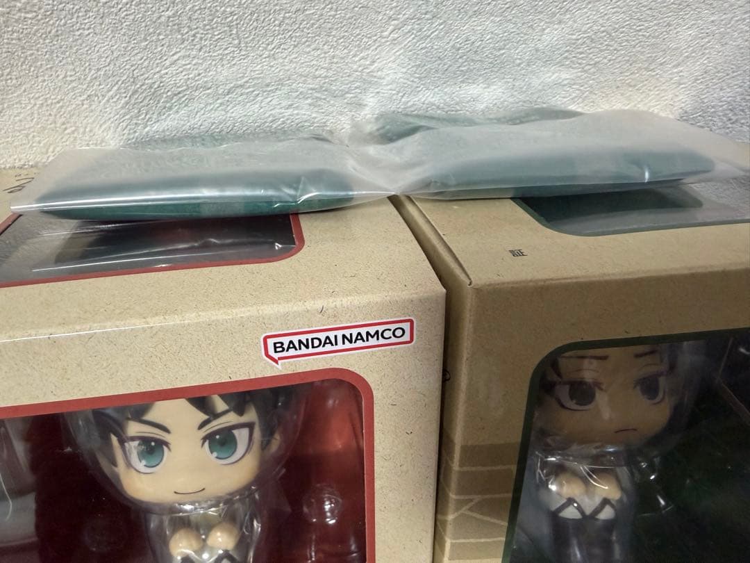 るかっぷ エレン・イェーガー リヴァイ フィギュアセット　ミニ座布団付き