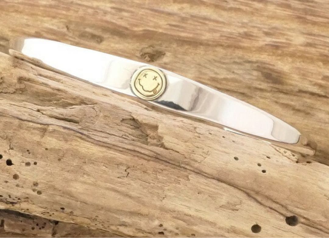 amp japan（アンプジャパン）バングル シルバーメンズスマイル ニコちゃん