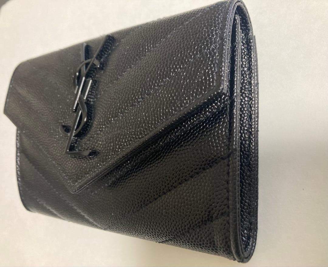 さちょり ページ　SAINT LAUREN ケース