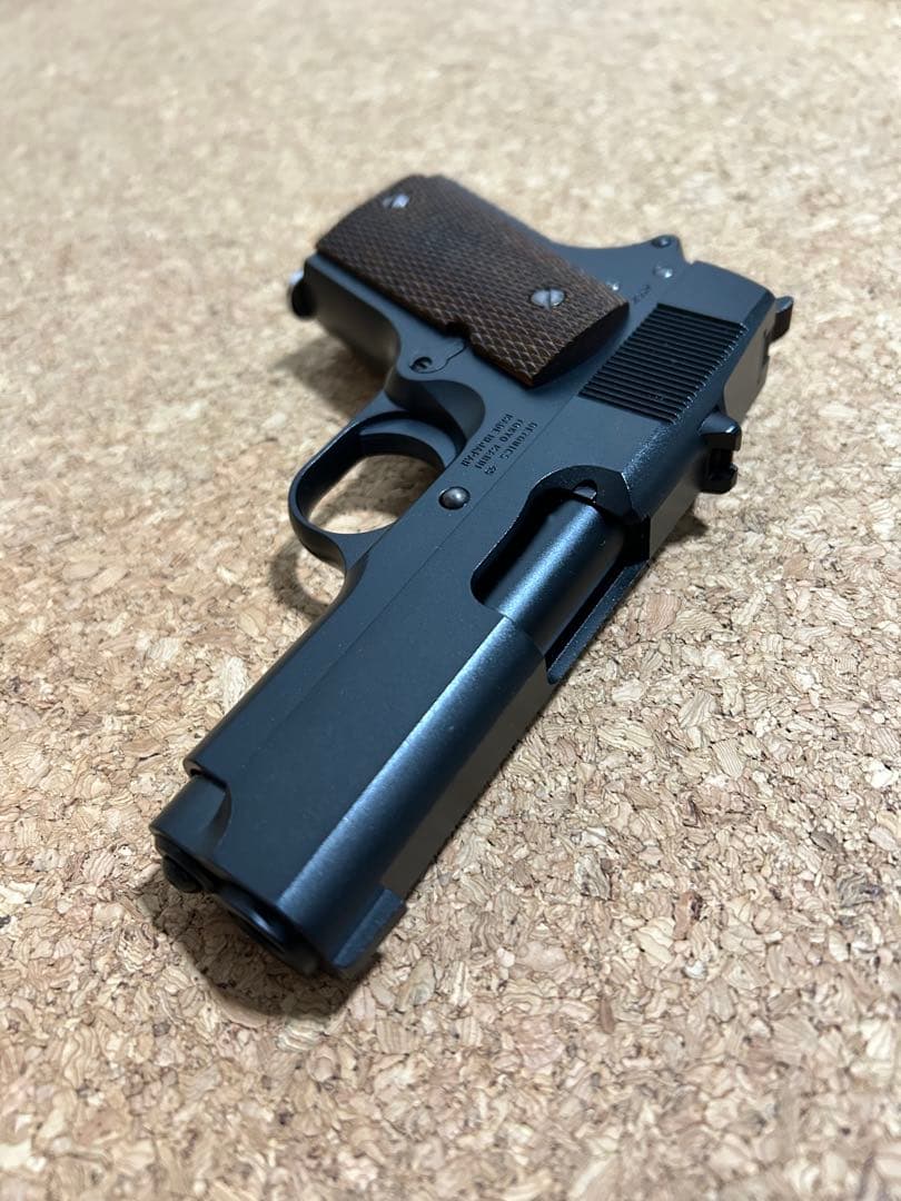 オールブラック仕様 デトニクス45 東京マルイ 木製グリップ ガスガン