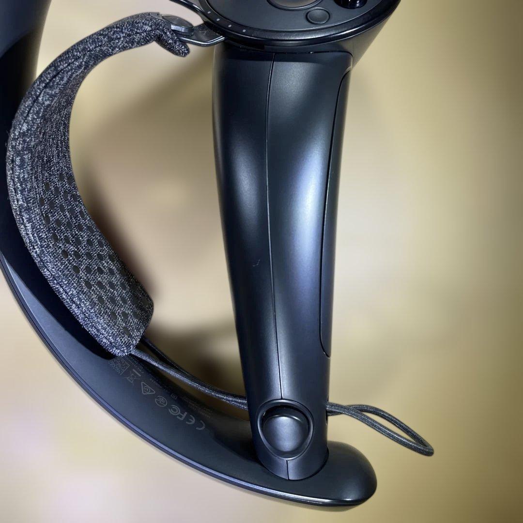 美品　valve indexコントローラー左　 動作確認済み　清掃済み