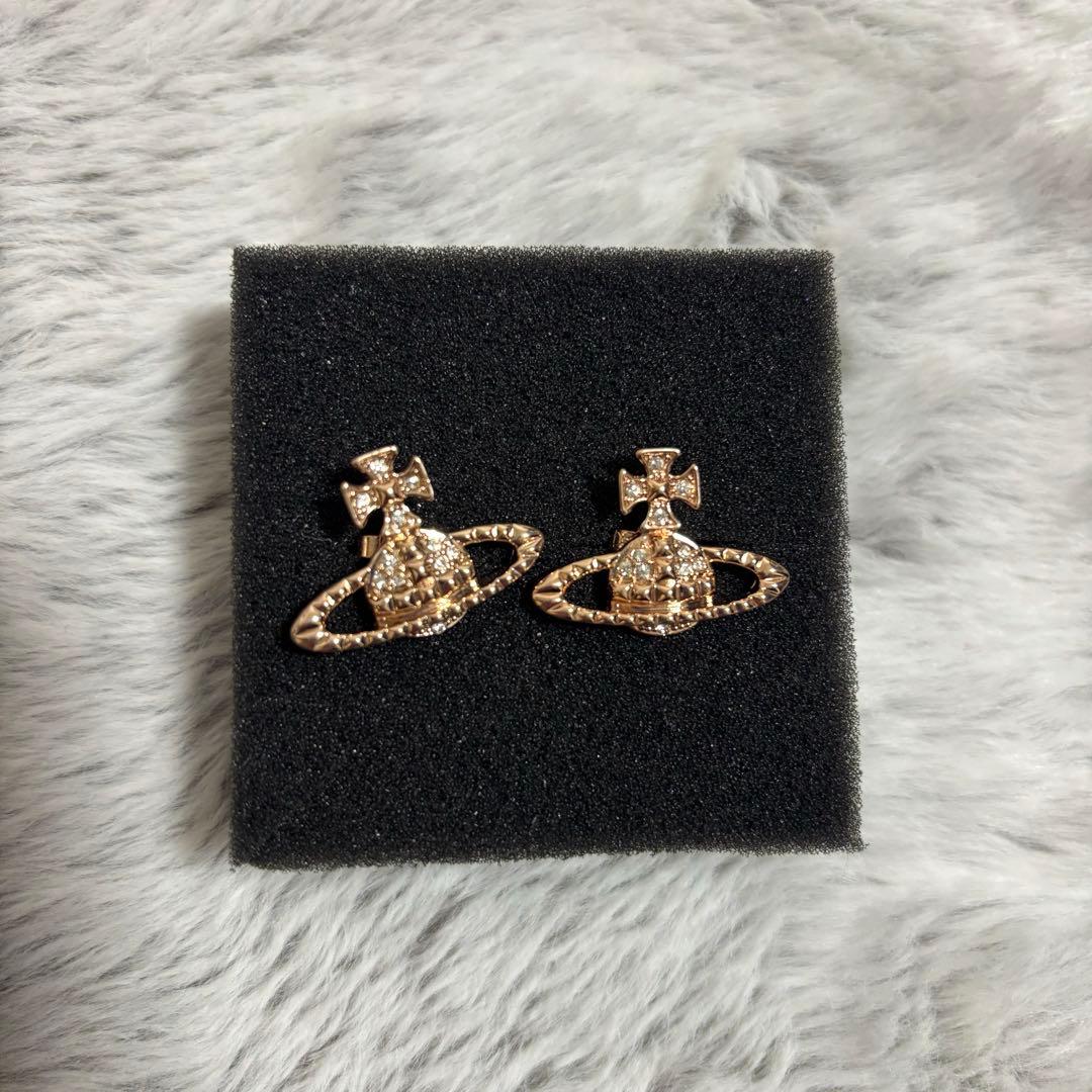 Vivienne Westwood ヴィヴィアン ピアス新品未使用箱・保証書 - メルカリ