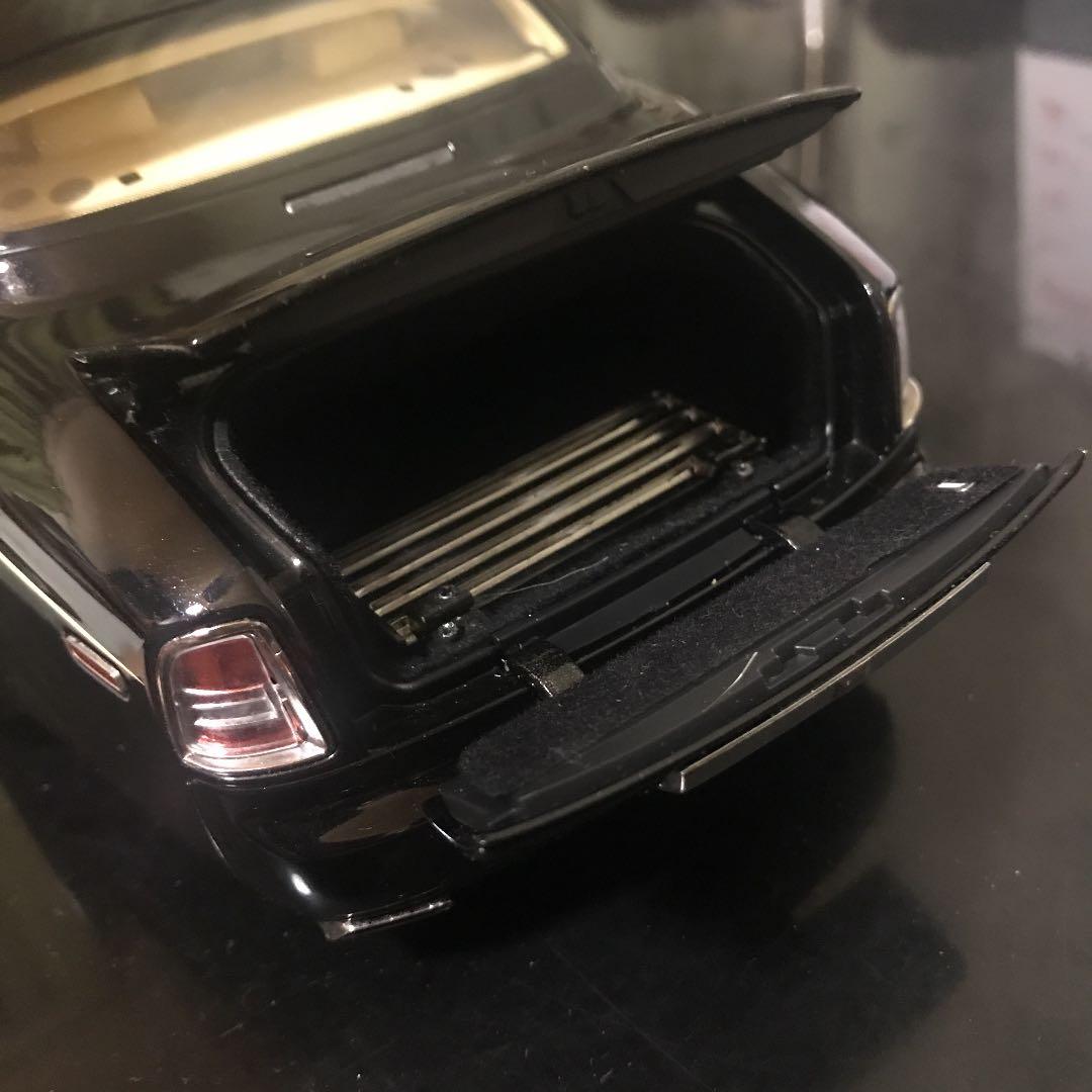 1/18 ロールスロイスファントム カスタム