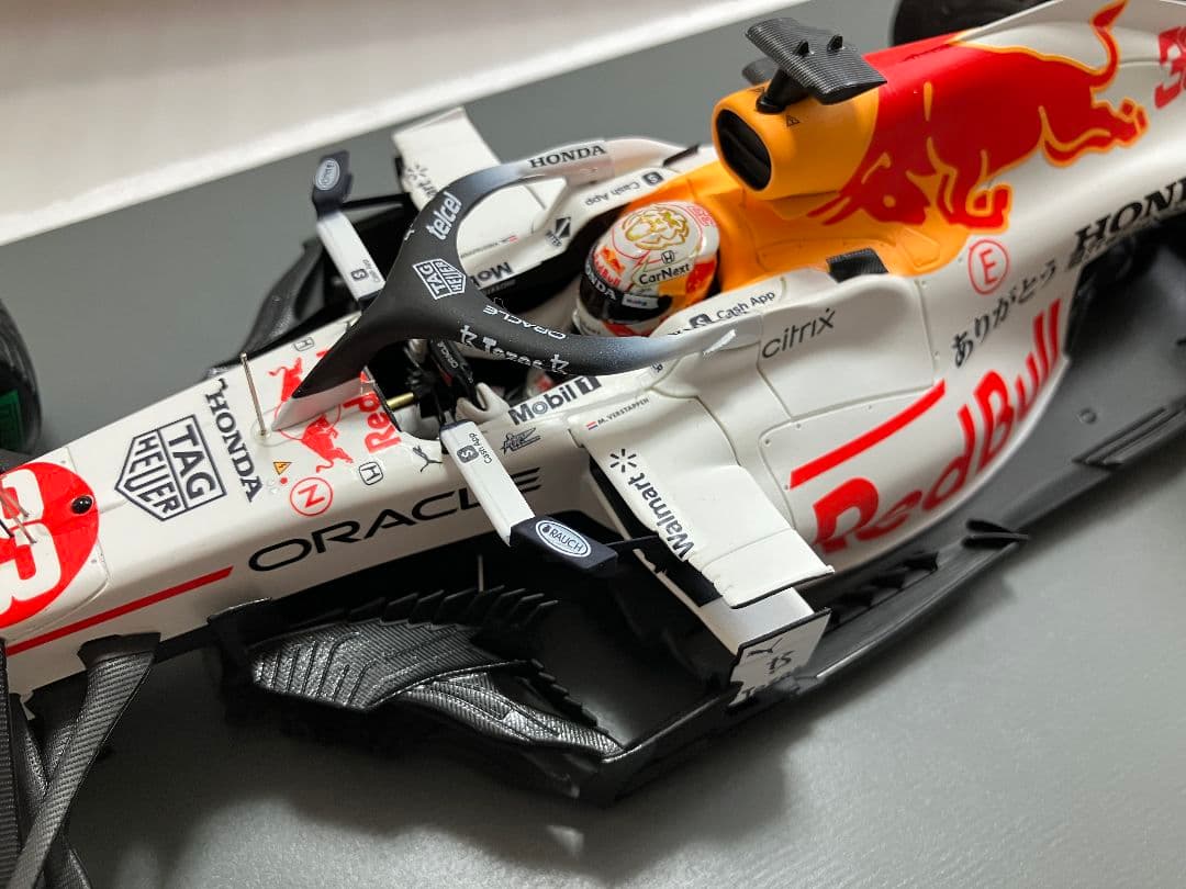 O⑭ 1/18 スパーク製 レッドブルRB16BトルコGP ありがとうカラー