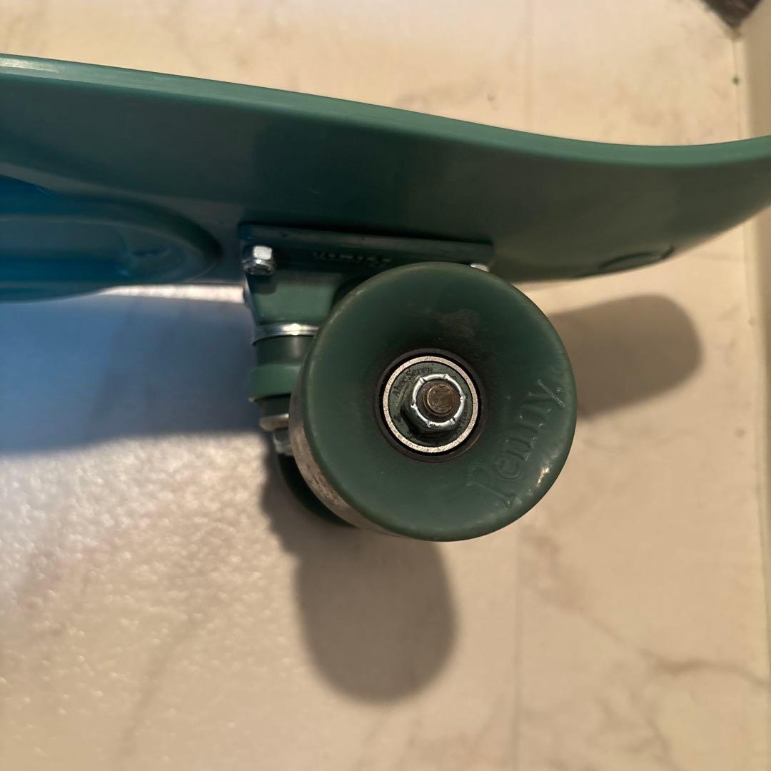 penny グリーン　27インチ