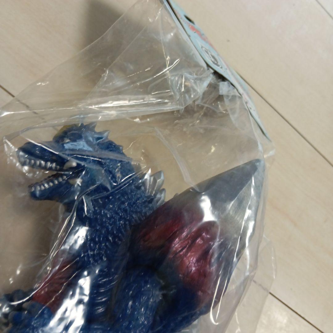 11.激レア　スペースゴジラ　2004