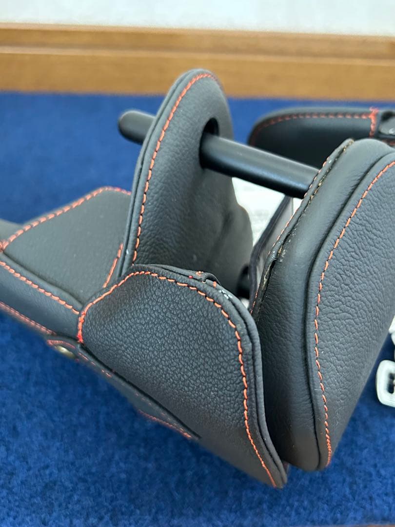 新品❤️ トヨタ　TRD オールレザープレミアムステアリングロック　ハンドルロック