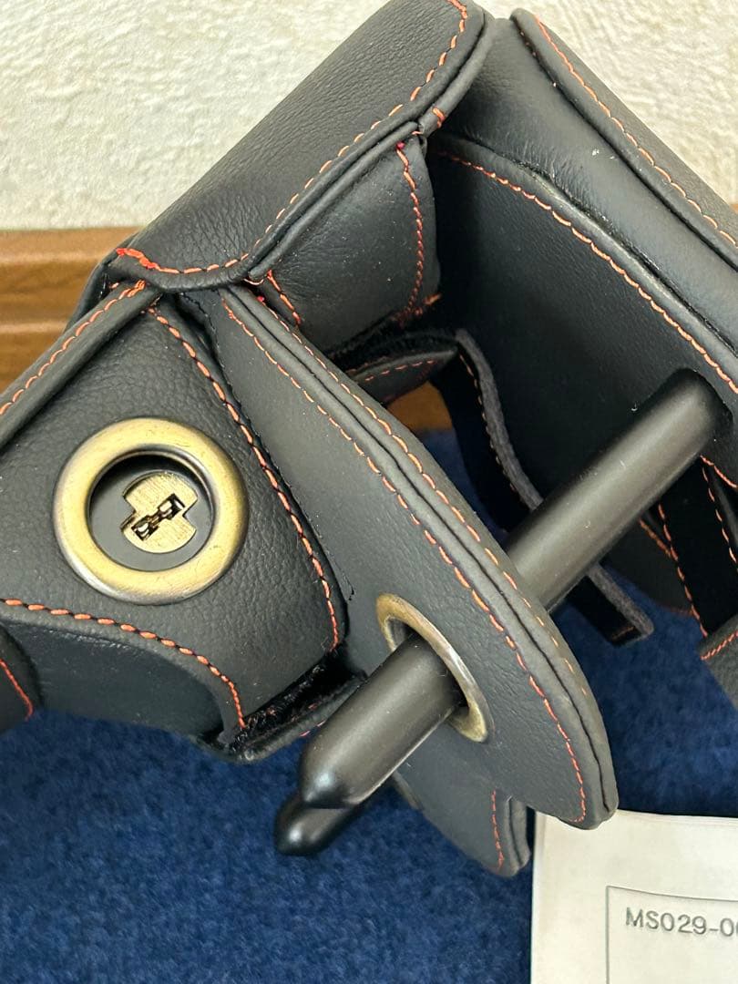 新品❤️ トヨタ　TRD オールレザープレミアムステアリングロック　ハンドルロック