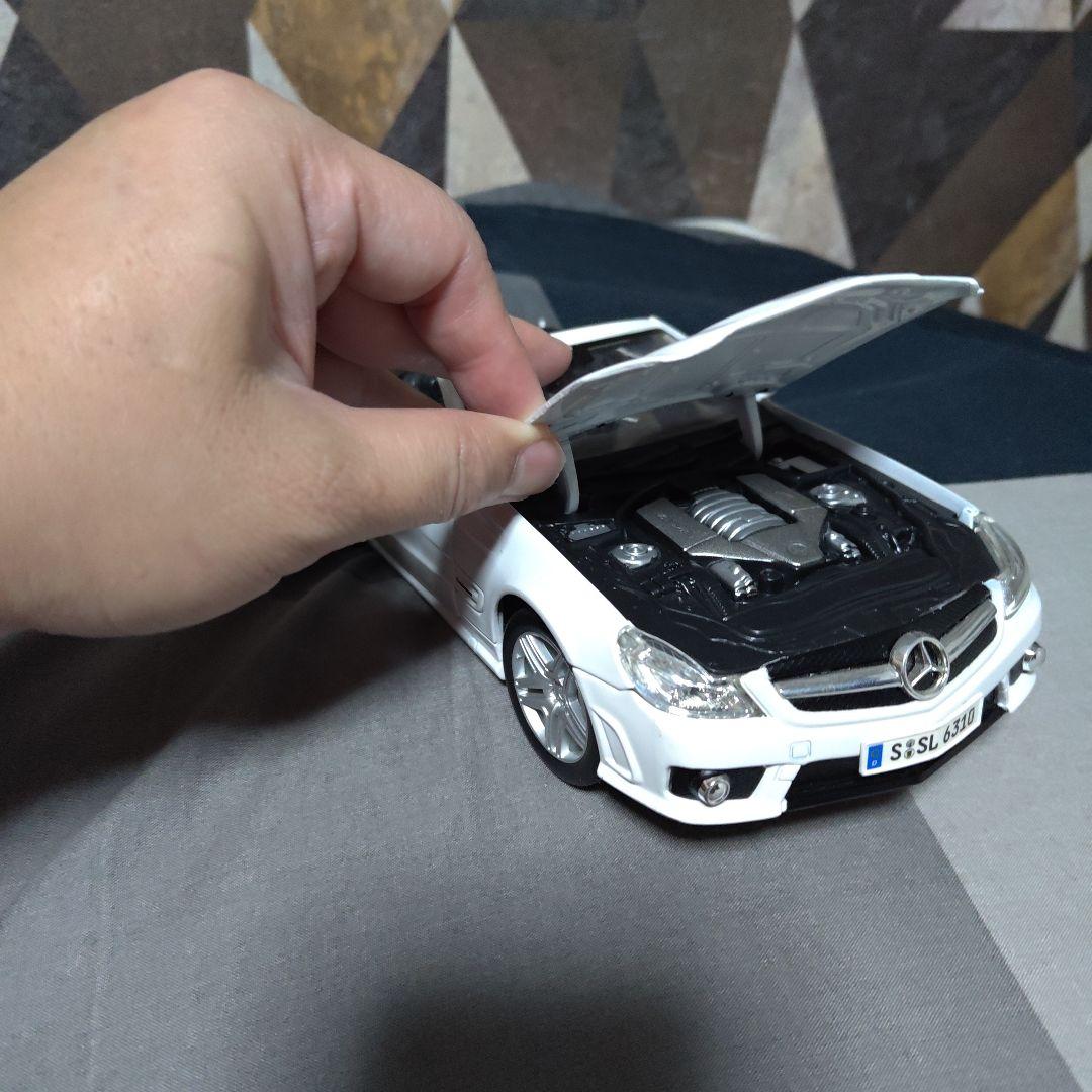 閲覧数185】メルセデス・ベンツ SLK 1/18 スケールモデル 1/18