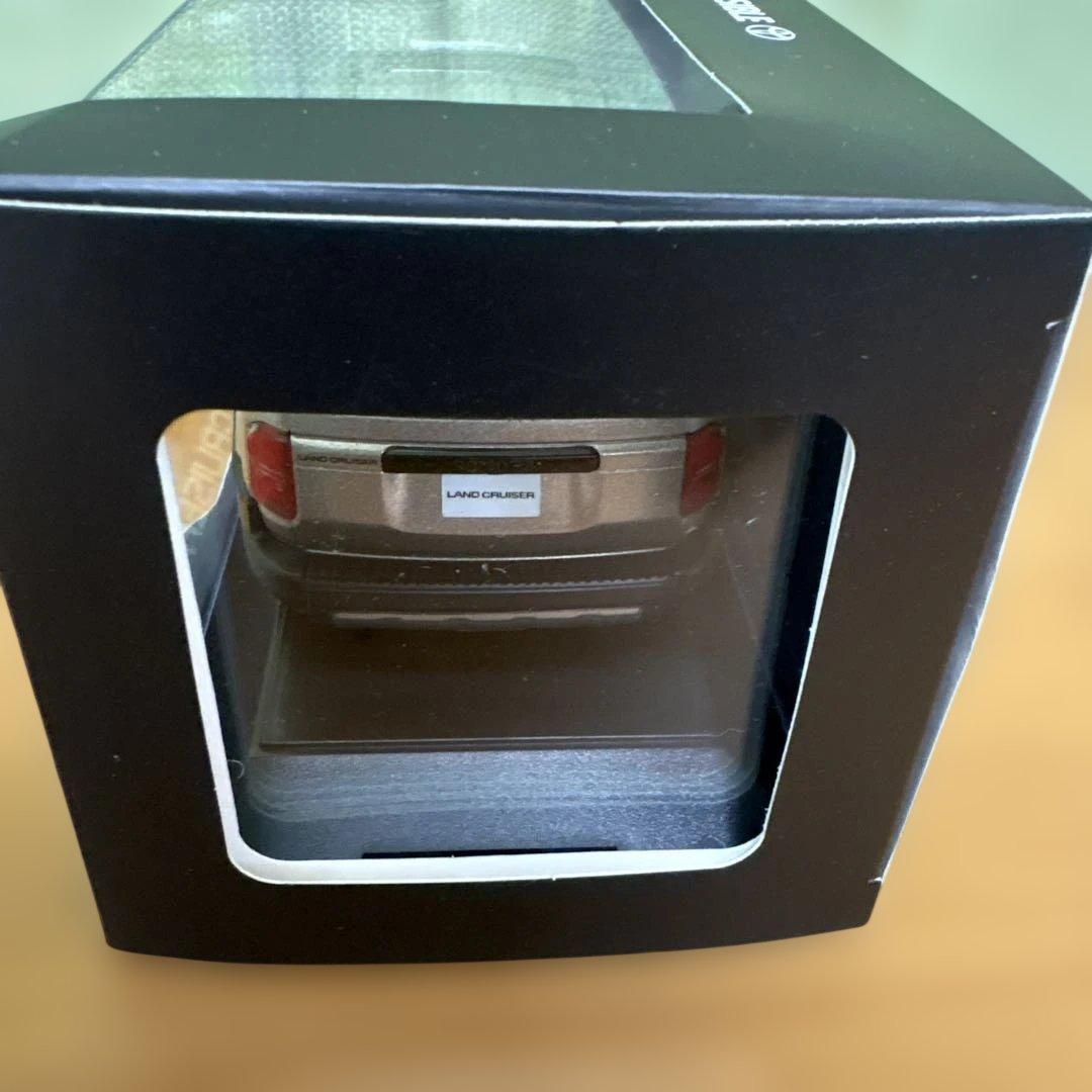 【送料込】 ランドクルーザー 250 シルバー 1/30 ミニカー ランクル