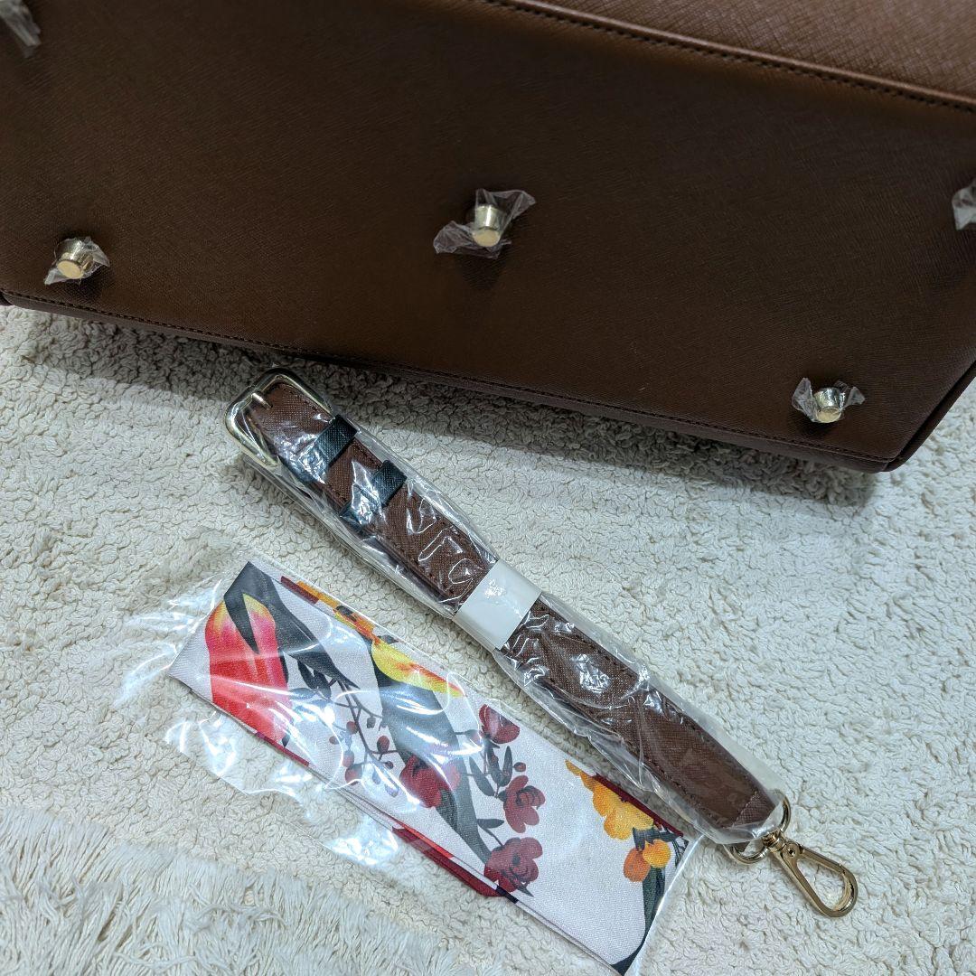 BTS　V　テテ　ボストンバッグ　MUTE BOSTON BAG　旅行　ライブ