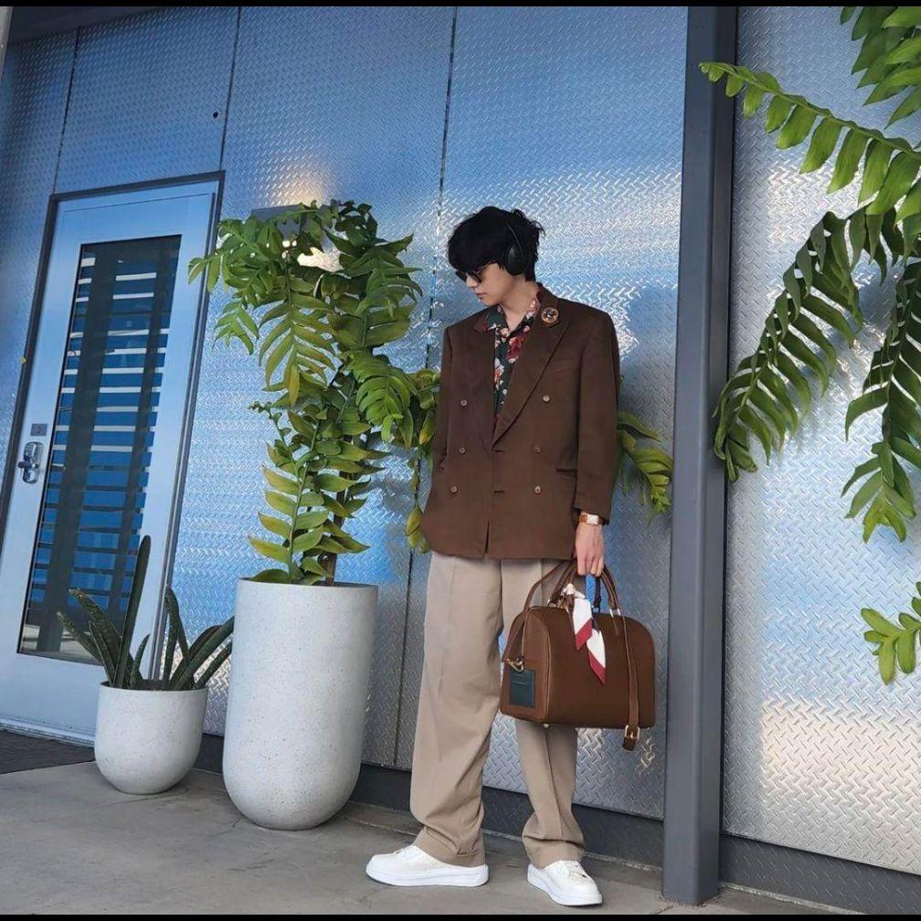 BTS　V　テテ　ボストンバッグ　MUTE BOSTON BAG　旅行　ライブ