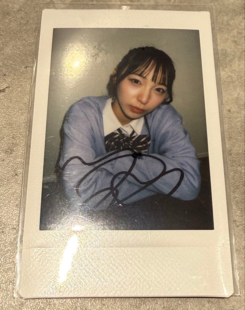 塩川莉世 チェキ - メルカリ