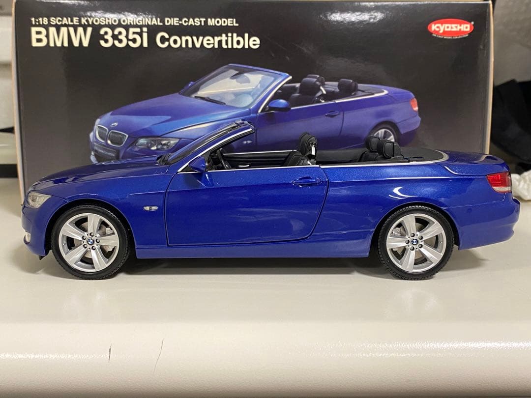 KYOSHO 1:18 BMW 335i Convertible ブルー