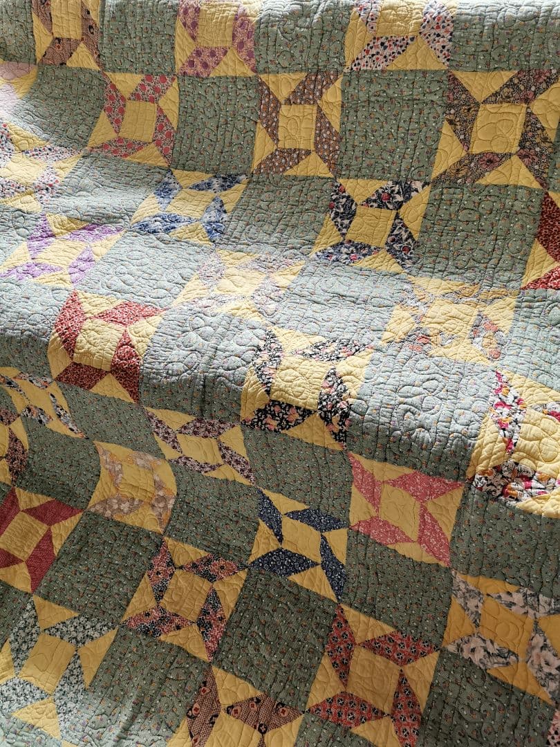 アンティーク 中綿入手縫い超大判 フィードサック パッチワークキルト