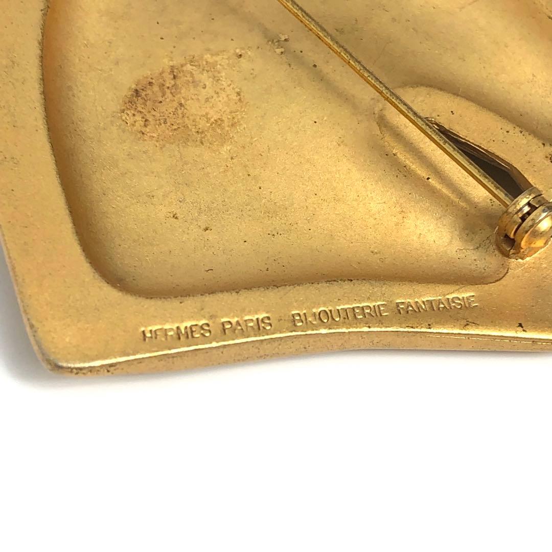 HERMES エルメス ブローチ 馬 ホース シュバル ゴールドカラー ラージ