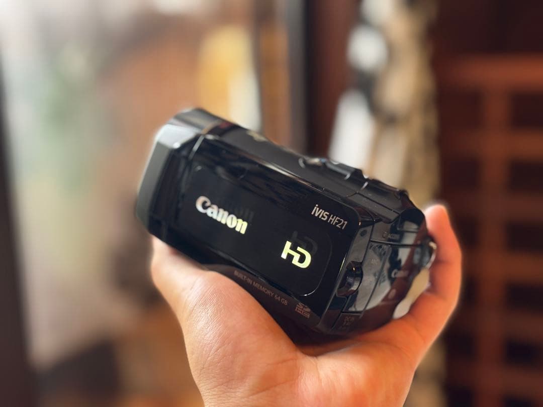 Canon IXY HF21 ビデオカメラ ケース付