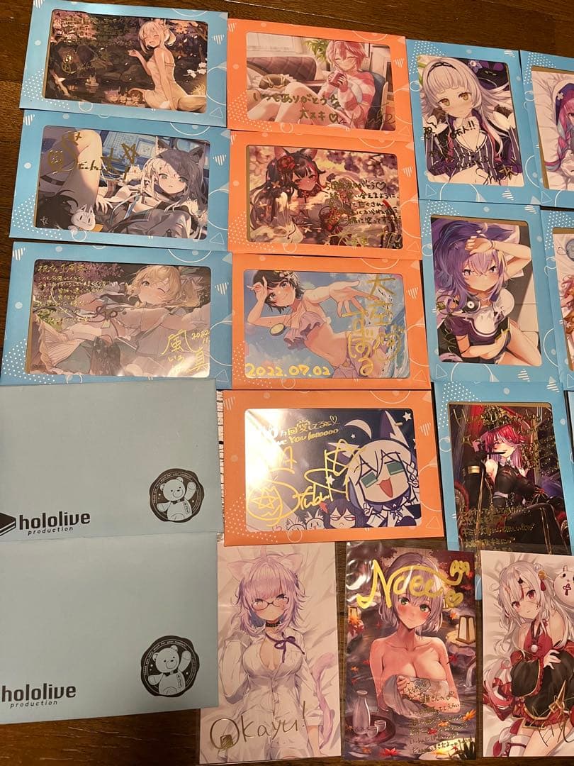 ホロライブまとめ売り　直筆サイン15枚。複製サイン14枚。フルセット28