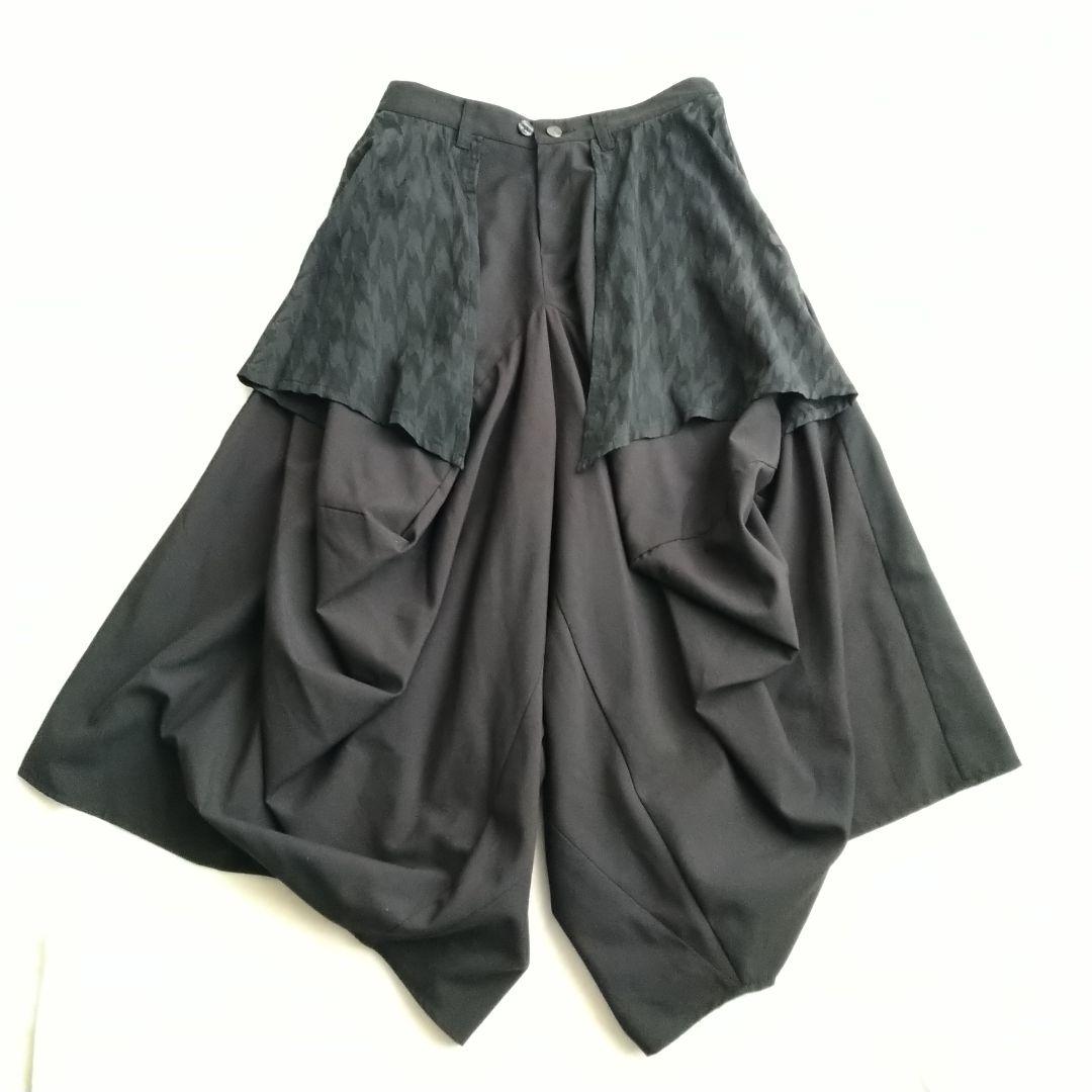 エイチナオト サルエルパンツ ワイドレッグ デザインパンツ チドリ 黒