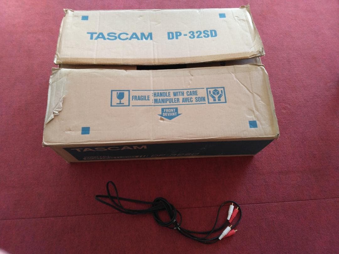 配信機器・PA機器・レコーディング機器 TASCAM DIGITAL PORTASTUDIO DP-32SD