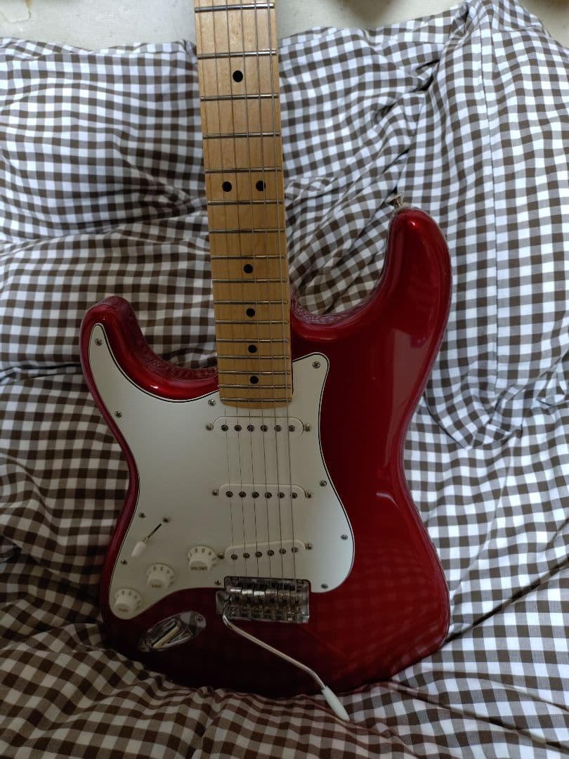 Fender Mexico Player Stratocaster lefty赤
