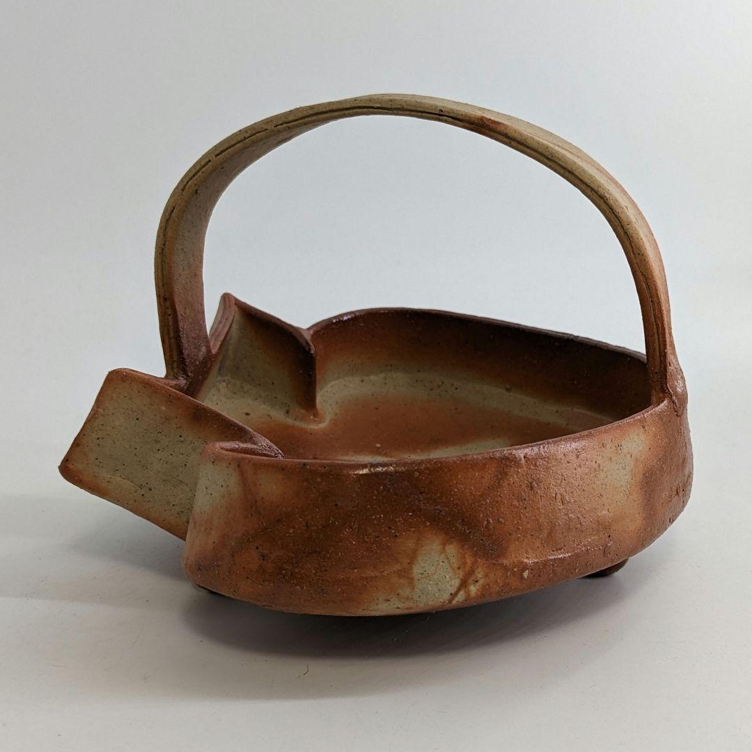 岡山県重要無形文化財 金重有邦 備前焼 「伊部ヒダスキ手付鉢」 共