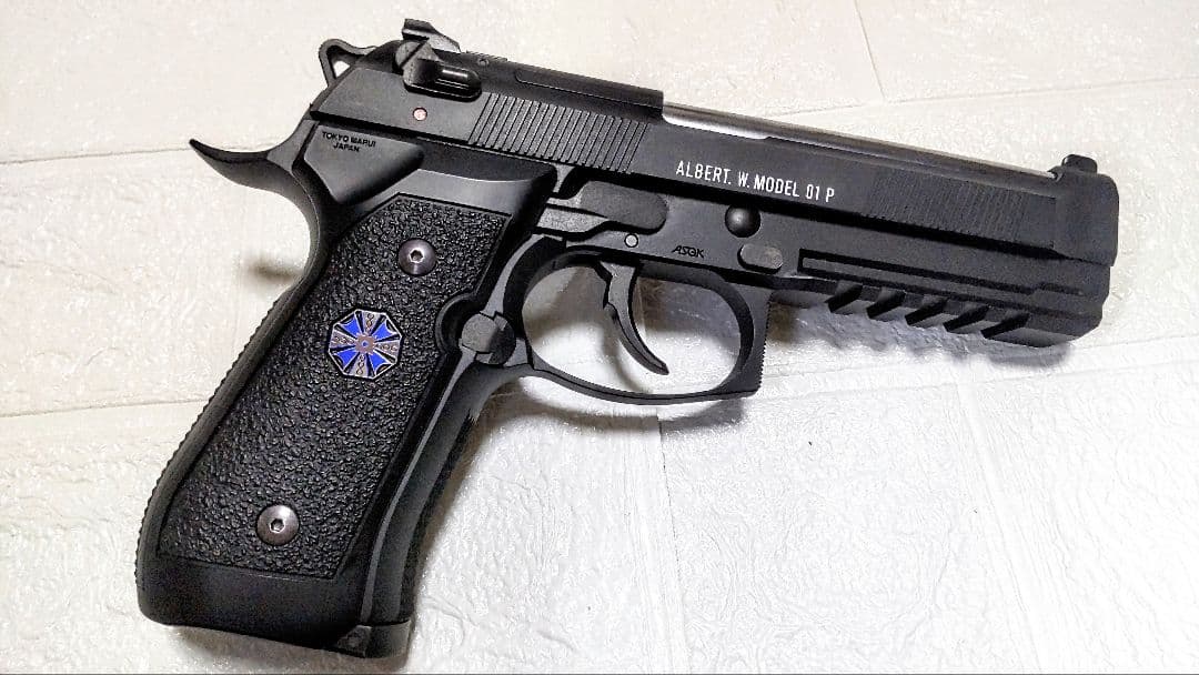 東京マルイバイオハザードアルバートW01Pガスブローバック アンブレラ