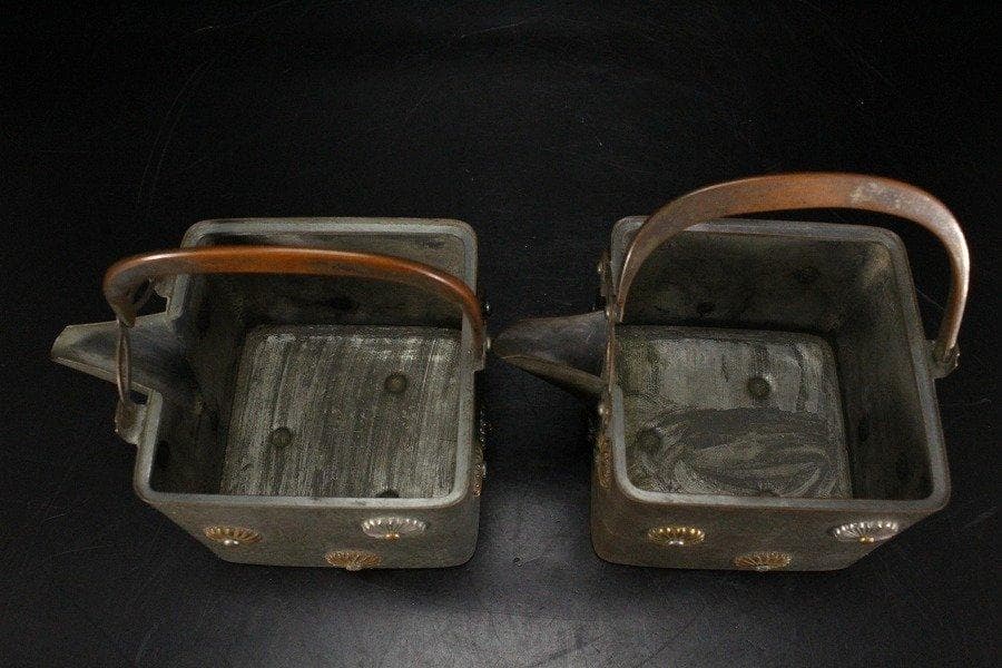 銅製 金銀菊紋 散らし 四方 銚子 酒器 一対 旧家蔵出 - メルカリ