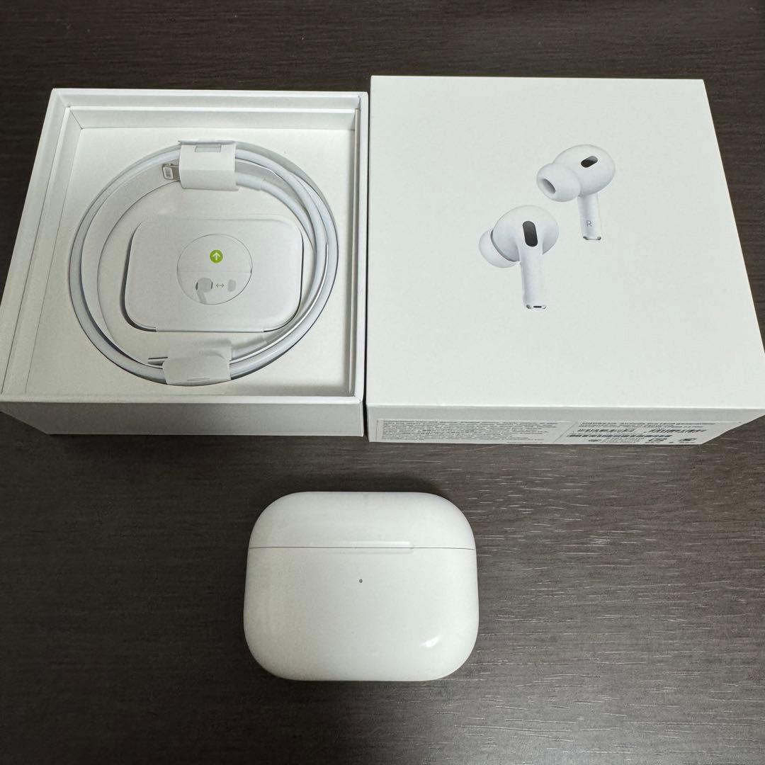 AirPods Pro 第2世代 lightningタイプ 付属品付き