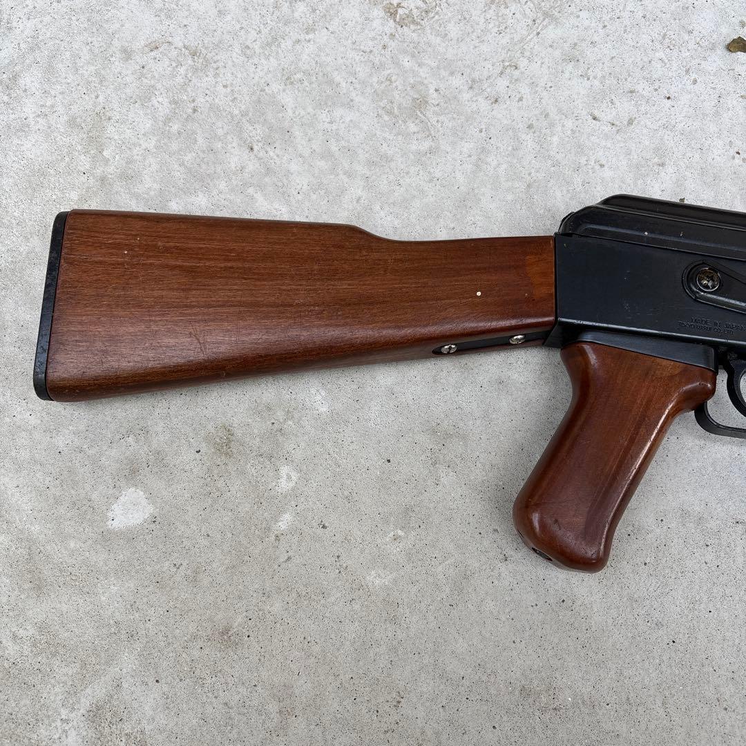 アサルトライフル 30連マガジン付き　ジャンク