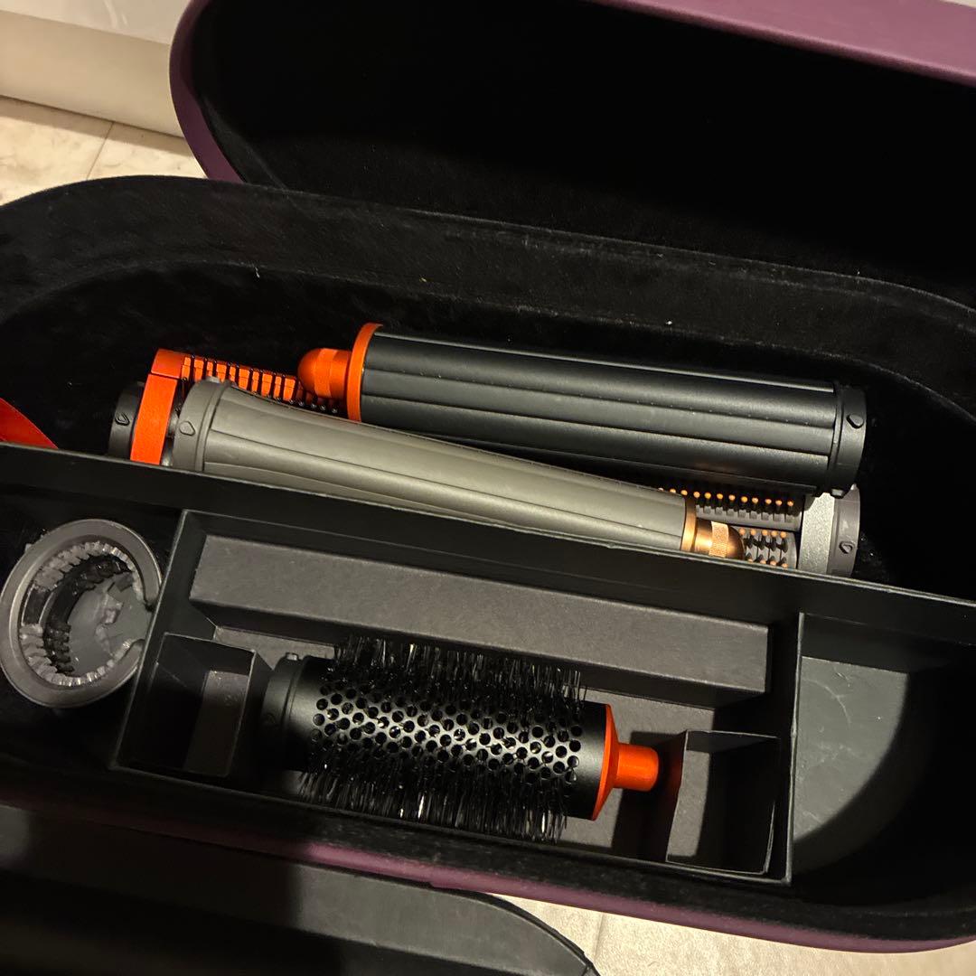 Dyson Airwrap ヘアスタイラー