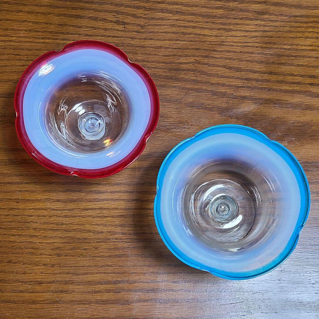 アンティーク 大正～昭和 乳白色 氷グラス 赤/青暈し 吹きガラス