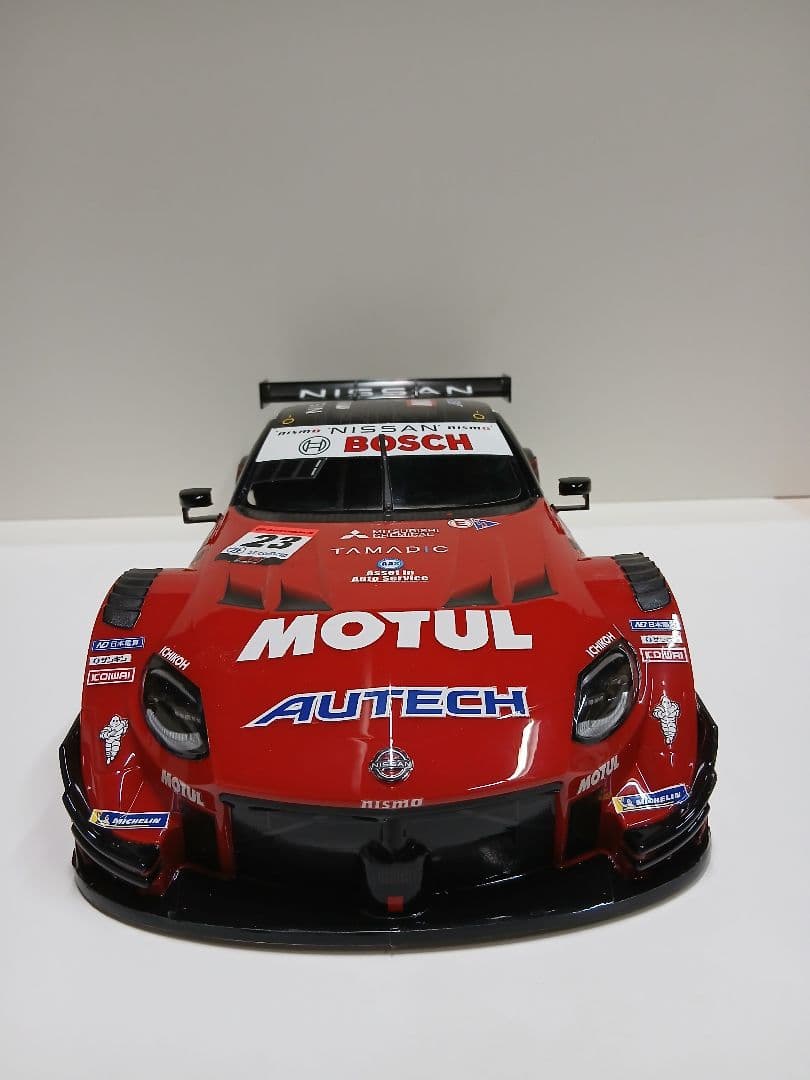 タミヤNissan MOTUL AUTEC Z 1/10 23号