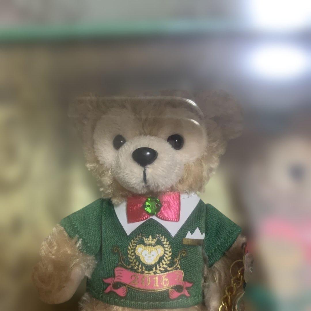 1 ダッフィー　ハッピーニューイヤー　コレクションドールセット　ぬいぐるみ