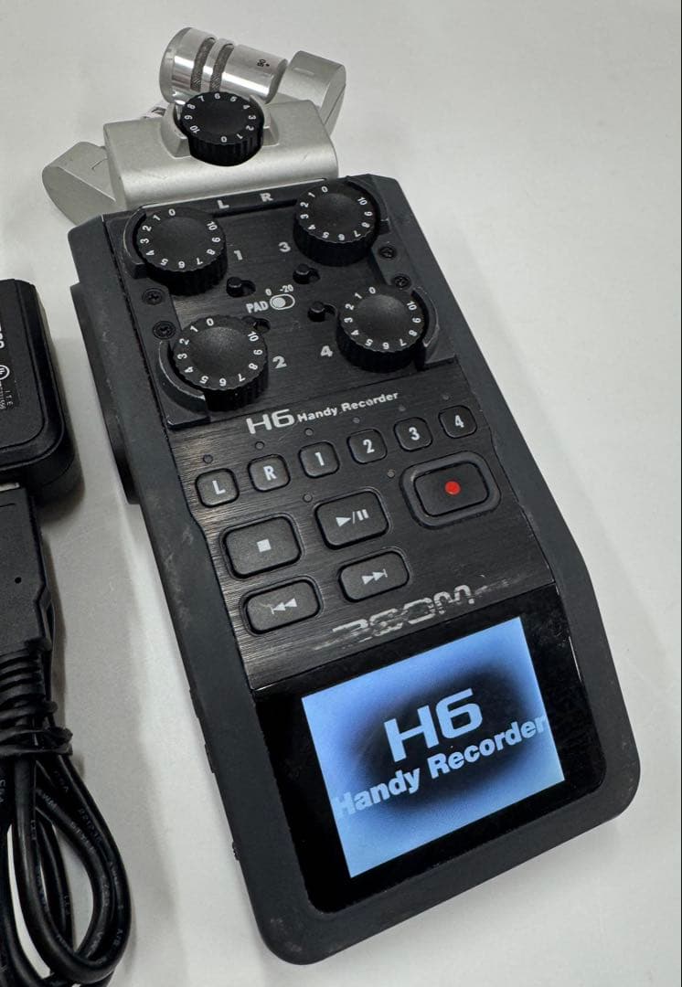 ZOOM H6 ハンディレコーダー 本体とACアダプター(訳あり)