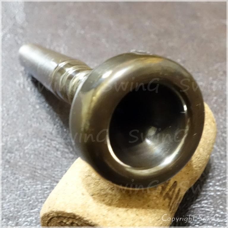 VINCENT BACH 3 (old stamp) トランペットマウスピース
